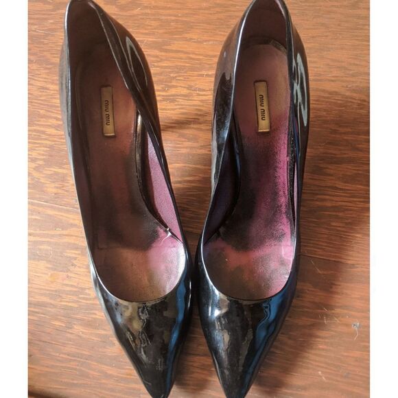 Miu Miu Black Patent Pump Heels - Picture 1 of 9
